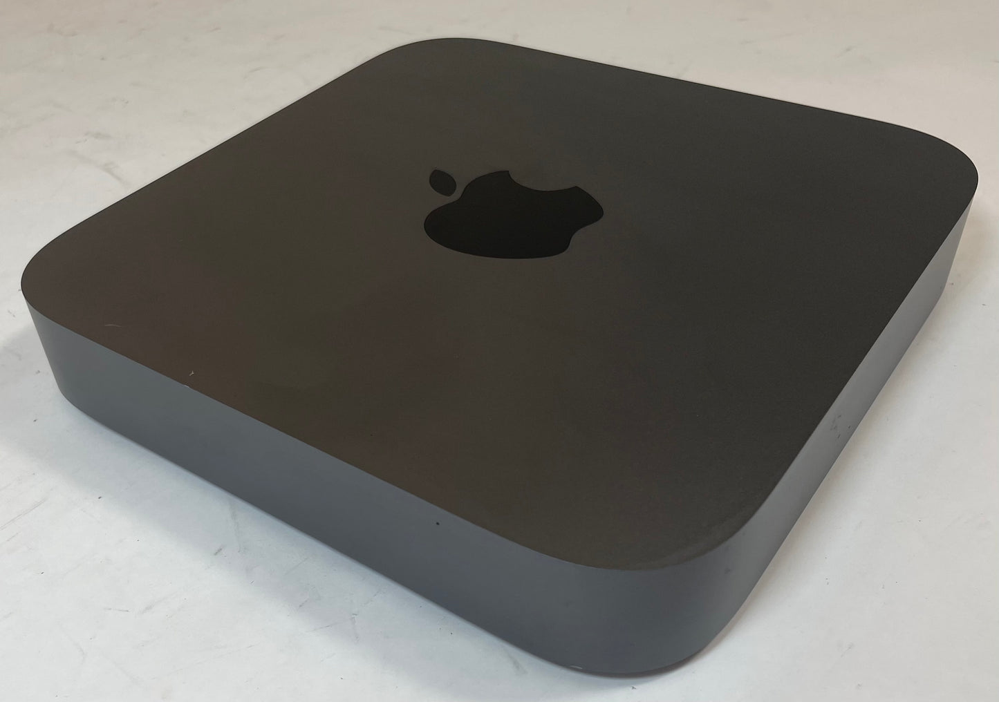 APPLE Mac Mini A1993 2018 Intel Core i5 8500B 8GB RAM 256GB NVMe Sonoma