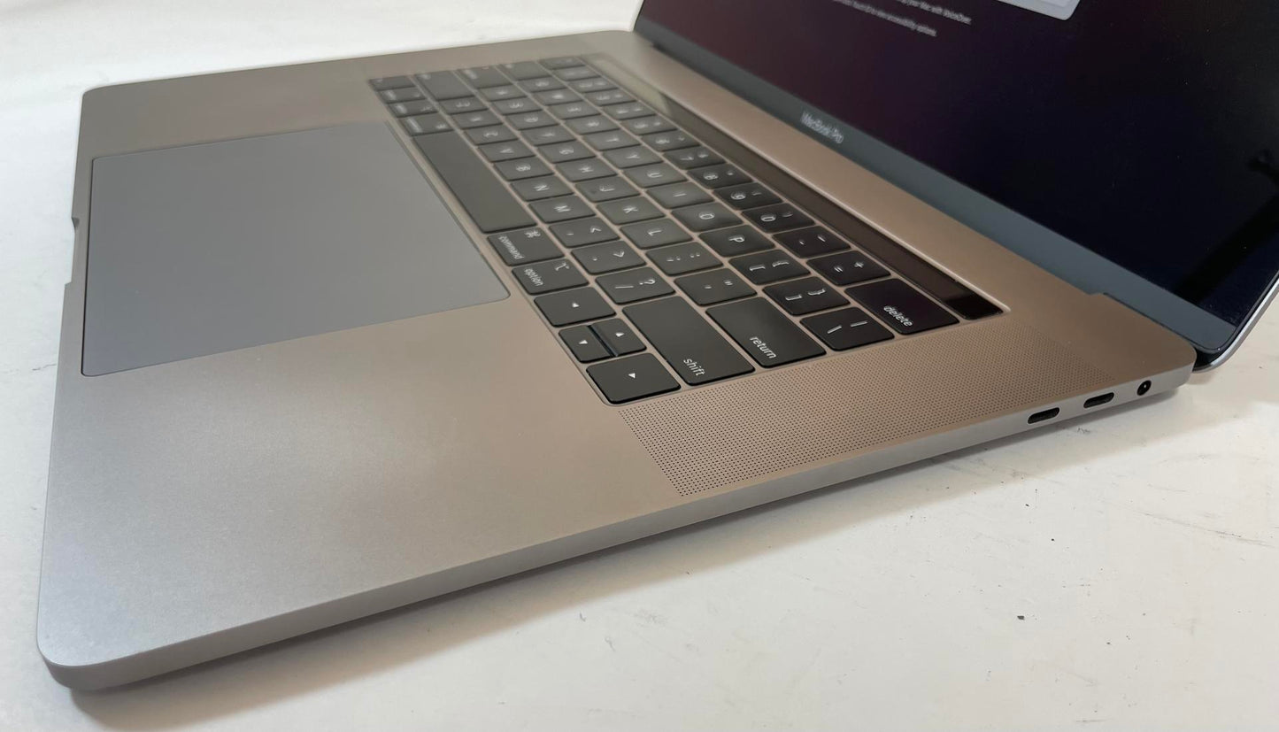 APPLE MacBook Pro A1990 2019 15" Core i7 9750H 16GB 500GB NVMe Gray Sonoma -READ