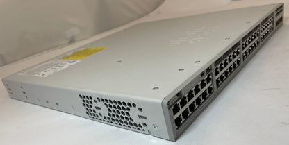 CISCO Catalyst 9300L Series 48-Port Ethernet Switch C9300L-48P-4G-E V01 -Good