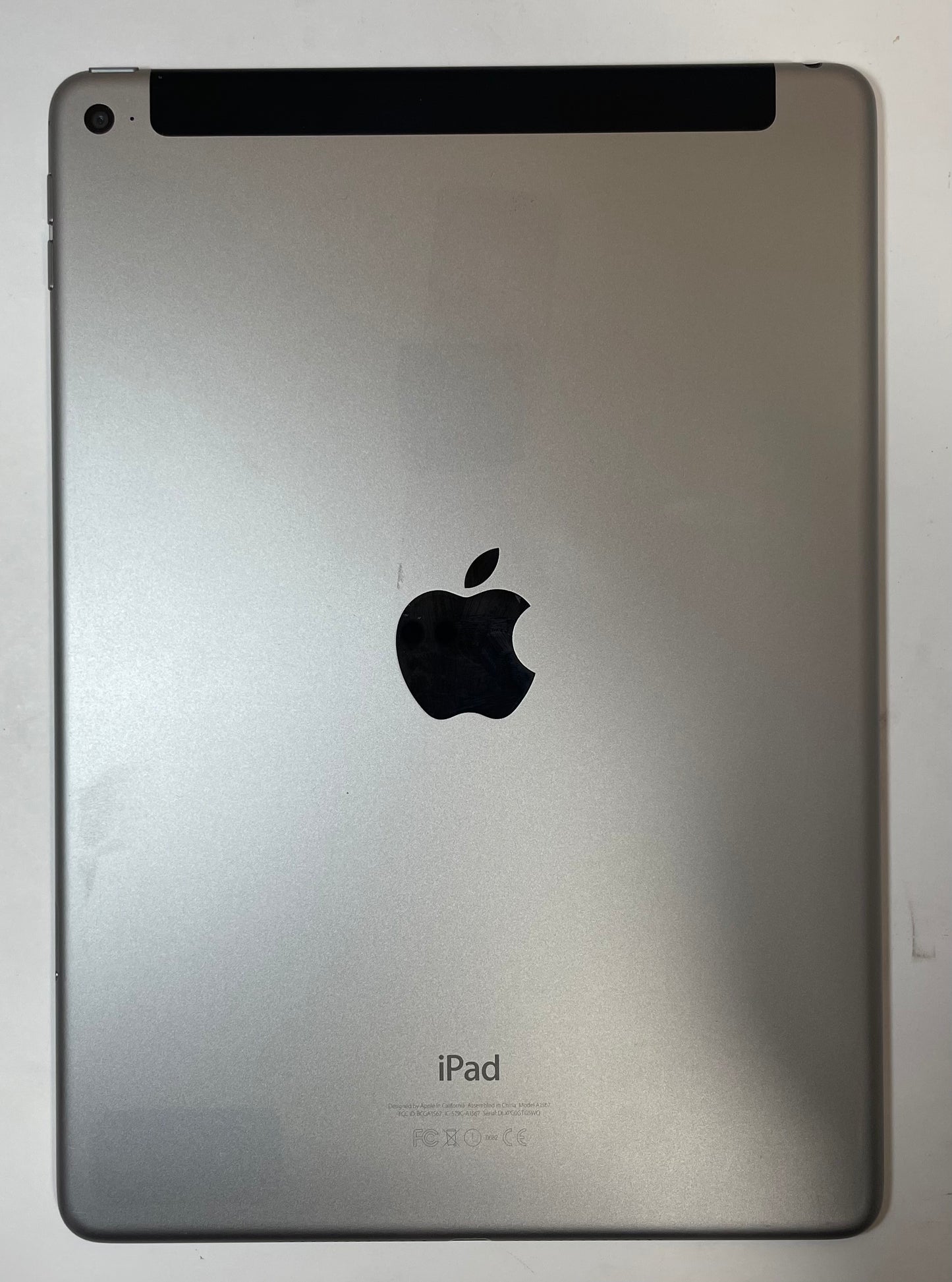APPLE iPad Air 2 A1567 9.7" 16GB Gray Unlocked iOS 15