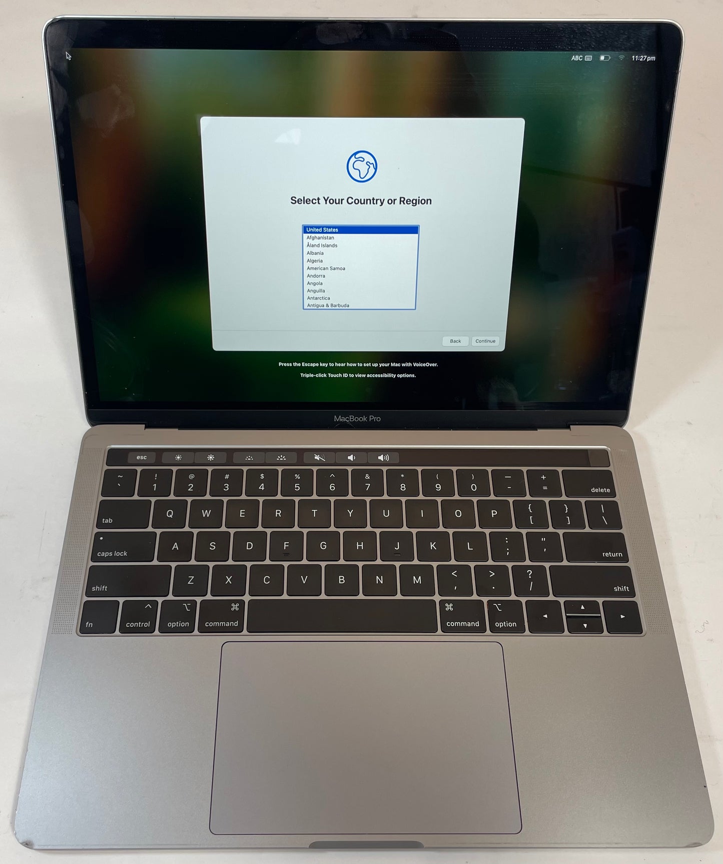APPLE MacBook Pro A1989 2018 13" Core i7 8559U 1TB 16GB SSD Gray Sequoia -READ