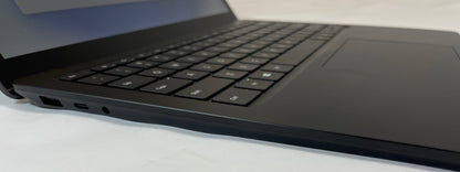 MICROSOFT SURFACE LAPTOP 3 13.5" Core i7 1065G7 16GB 256GB NVMe Black W11 -NO AC