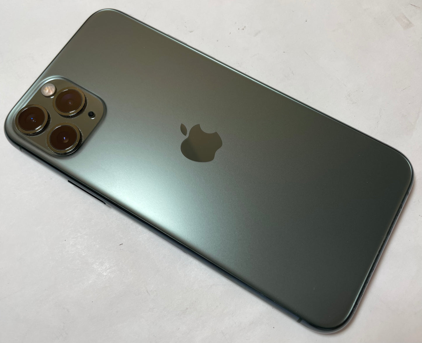 APPLE iPhone 11 Pro A2160 64GB AT&T Midnight Green iOS