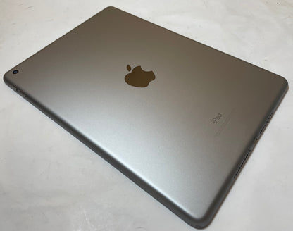 Apple iPad 5th Gen A1822 9.7" 32GB WiFi Only Gray iOS -Very Good