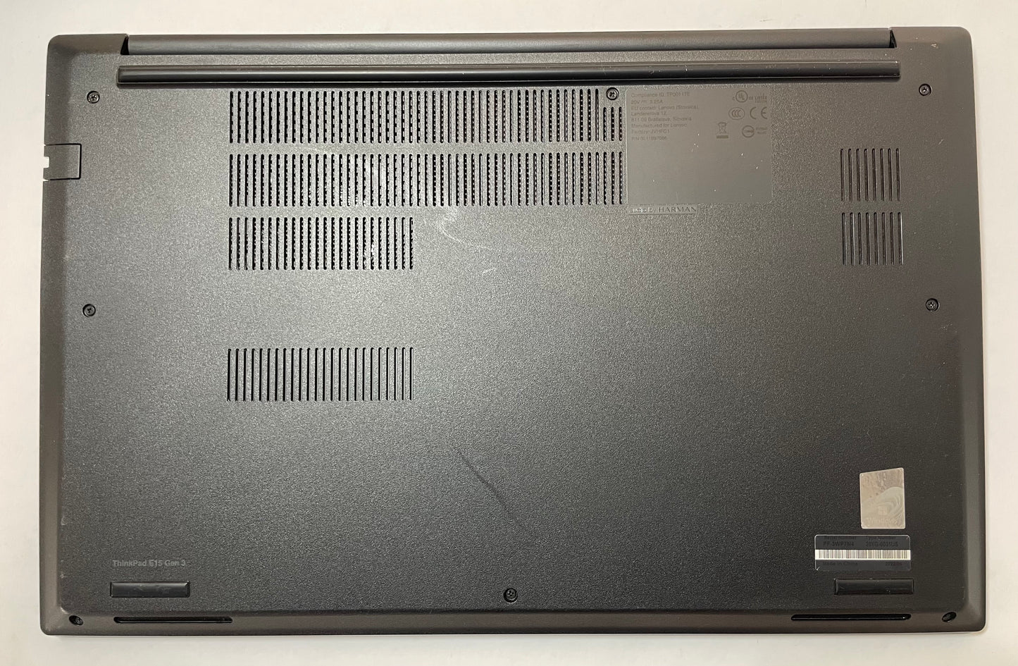 LENOVO THINKPAD E15 GEN 3 15" Laptop AMD Ryzen 7 5700U 256GB 16GB NVMe WIN11P -READ