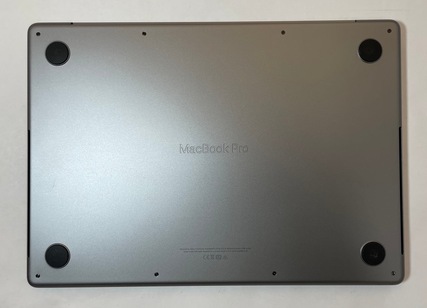 APPLE MacBook Pro A2442 2021 14" Apple M1 Pro 16GB 512GB SSD Gray Sequoia -Good