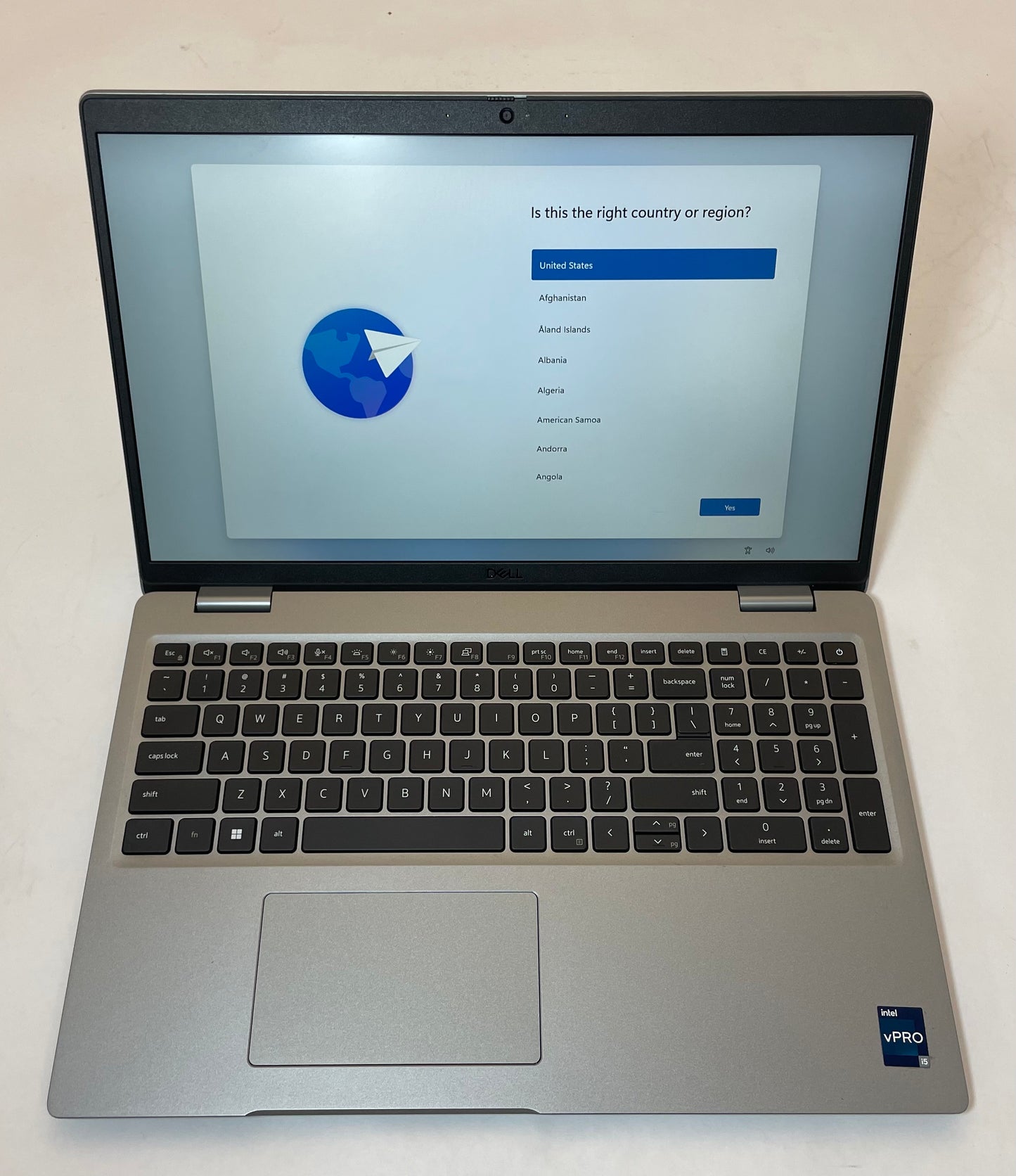 DELL PRECISION 3570 15" Laptop i5-1245U 16GB 256GB NVMe WIN11 Quadro T550 -Good