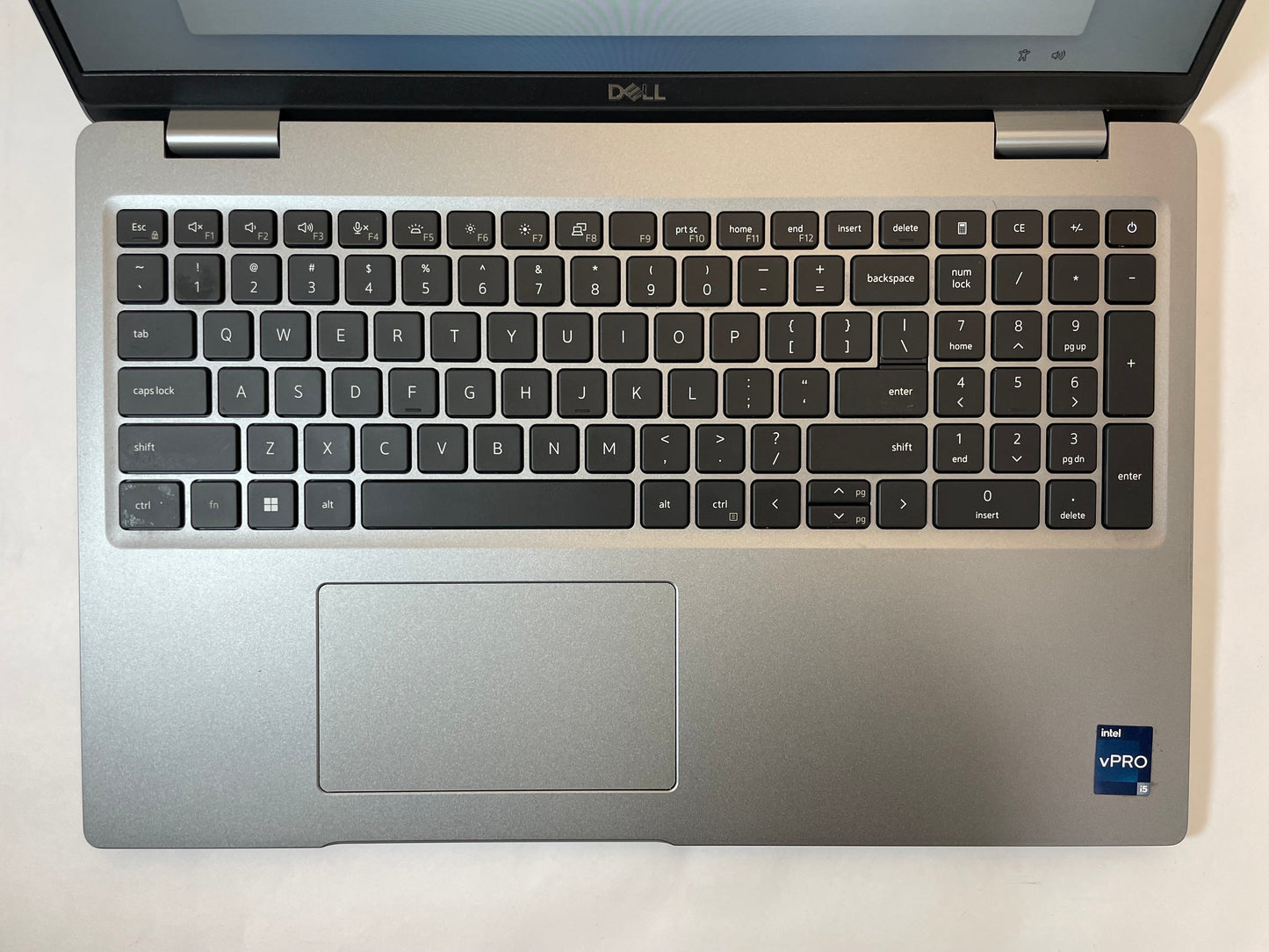 DELL PRECISION 3570 15" Laptop i5-1245U 16GB 256GB NVMe WIN11 Quadro T550 -Good