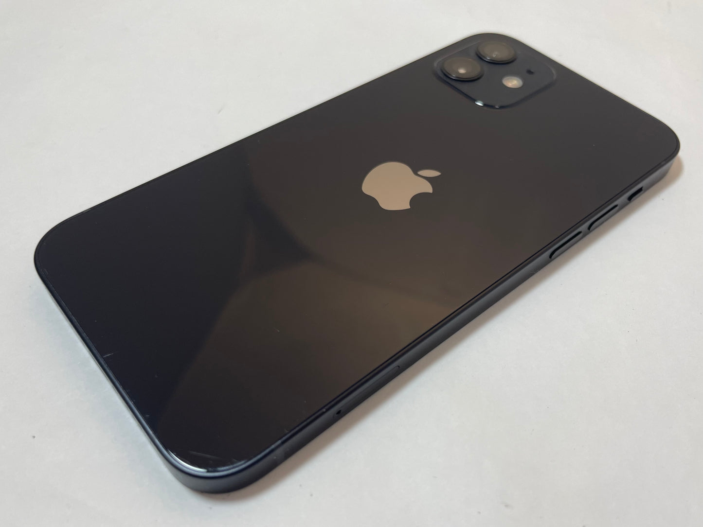 APPLE iPhone 12 A2172 128GB Unlocked Black iOS -Very Good