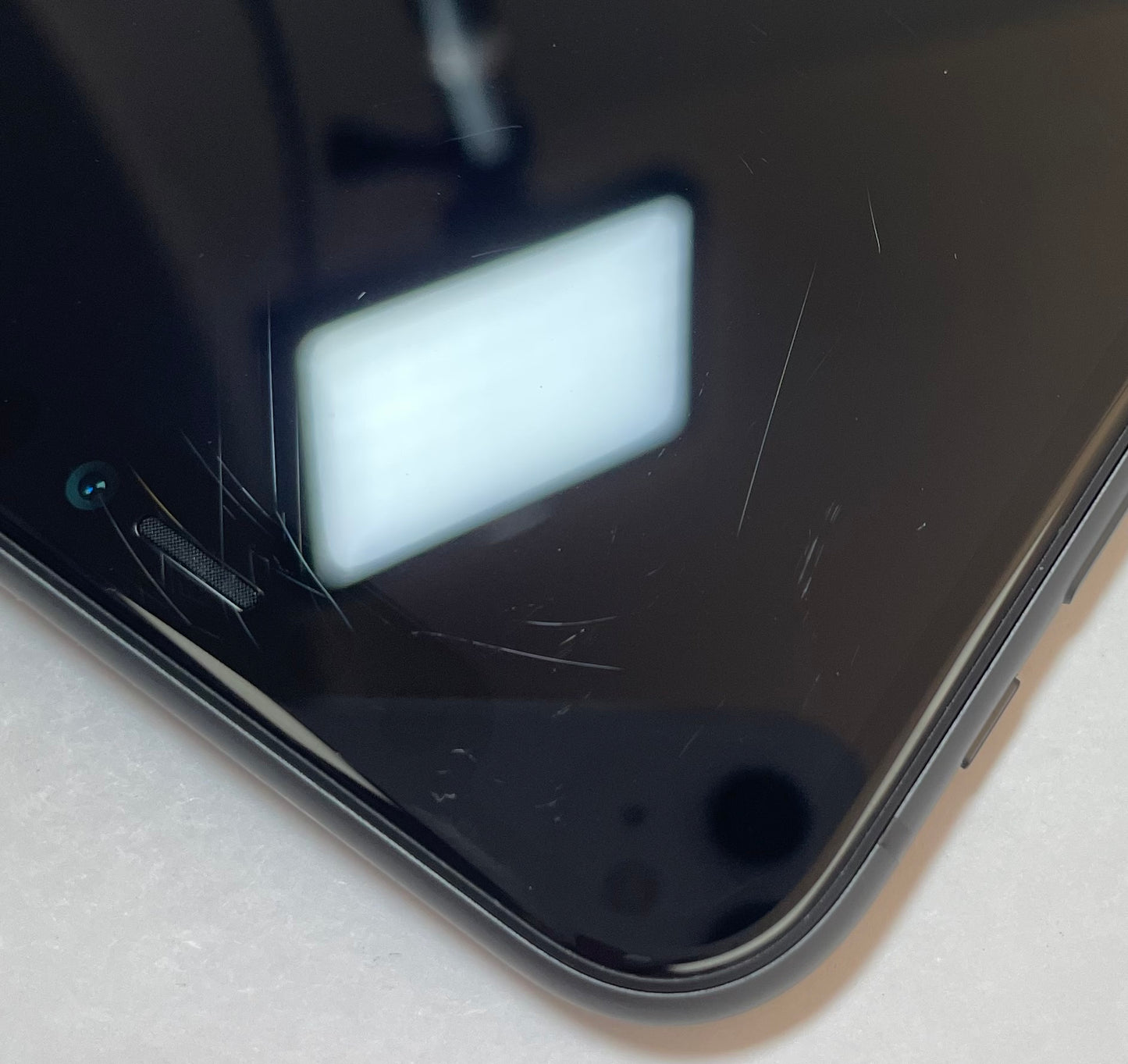 APPLE iPhone 11 A2111 64GB Unlocked Black iOS