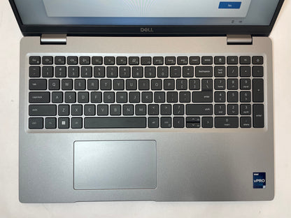 DELL PRECISION 3570 15" Laptop i5-1245U 16GB 256GB NVMe W11 Quadro T550-VeryGood