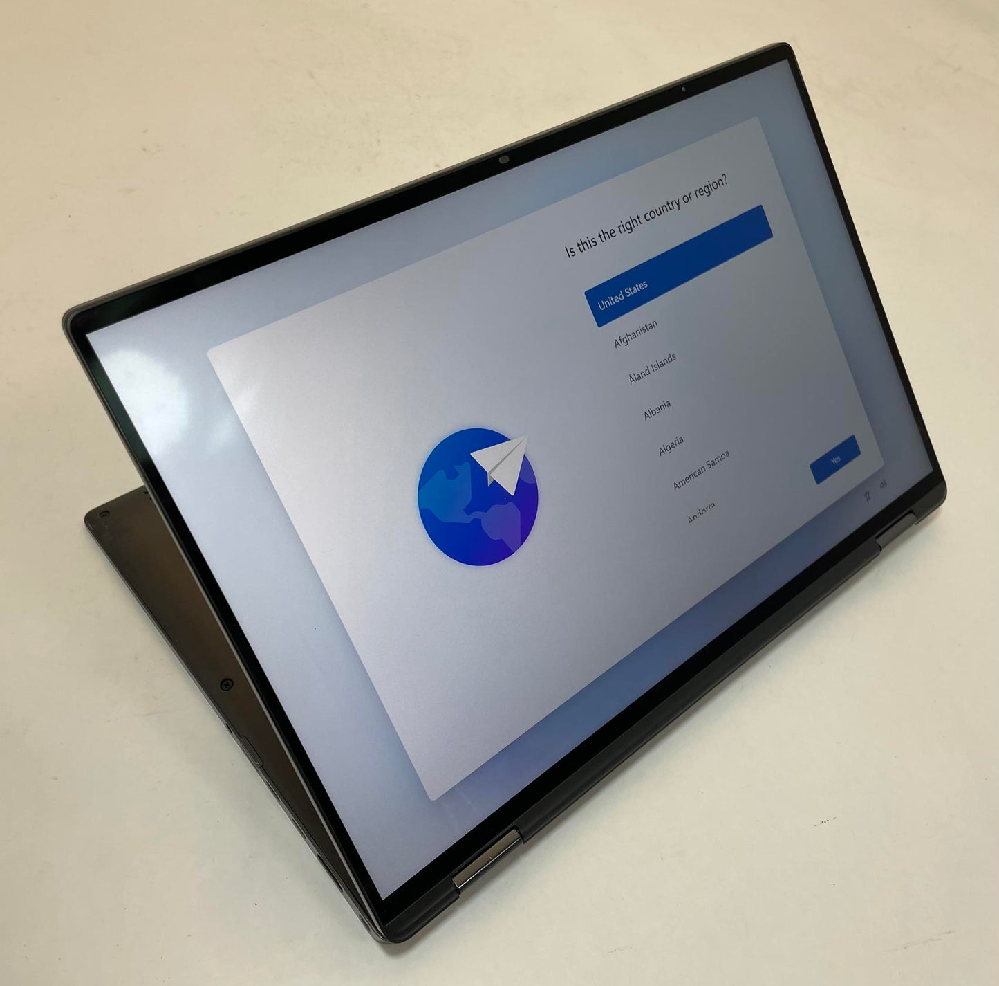 DELL LATITUDE 9430 14" 2n1 Laptop Core i7 1265U 16GB 256GB NVMe Windows 11 -READ