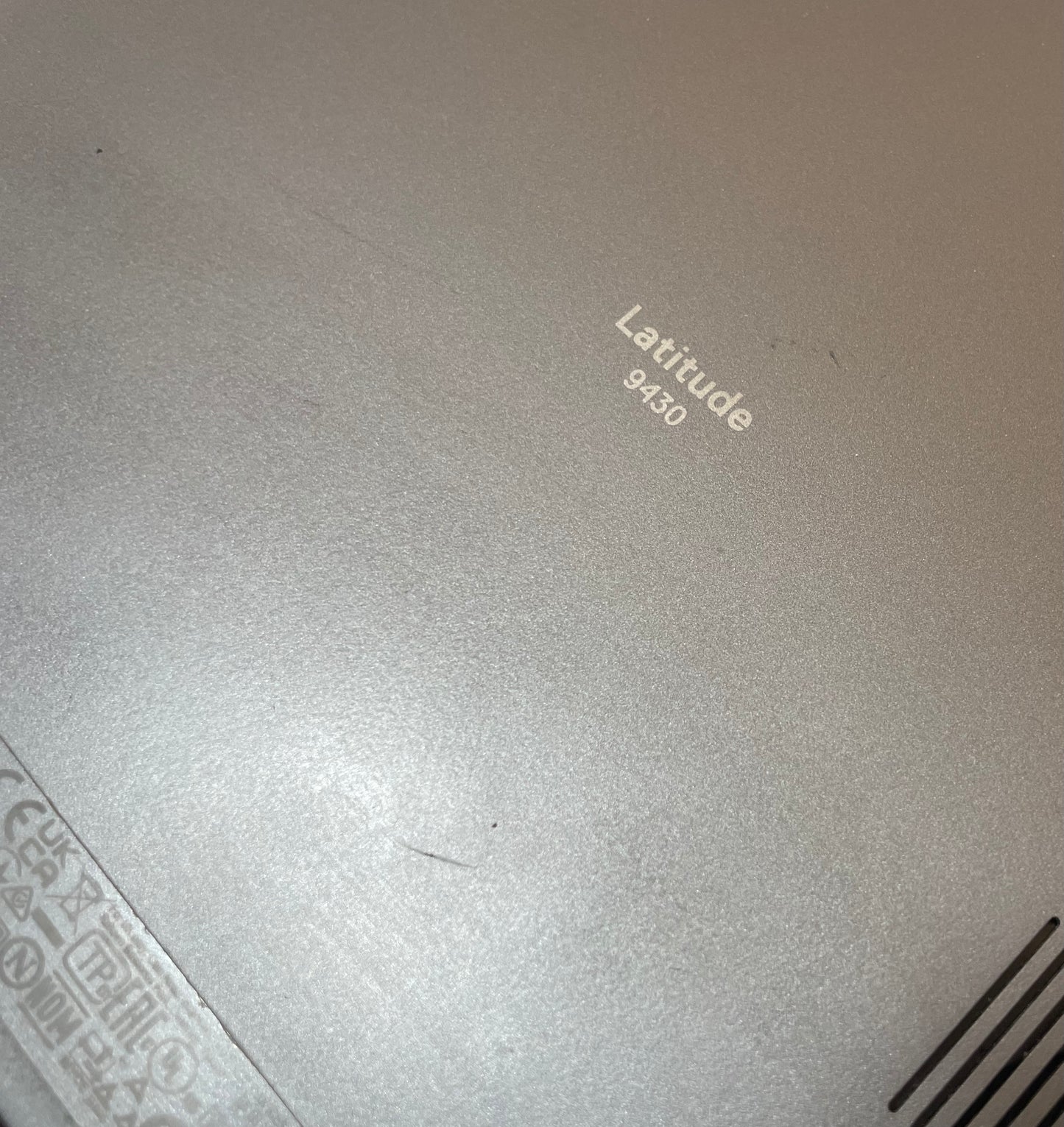 DELL LATITUDE 9430 14" 2n1 Laptop Core i5-1245U 16GB 256GB NVMe Windows 11 -Good