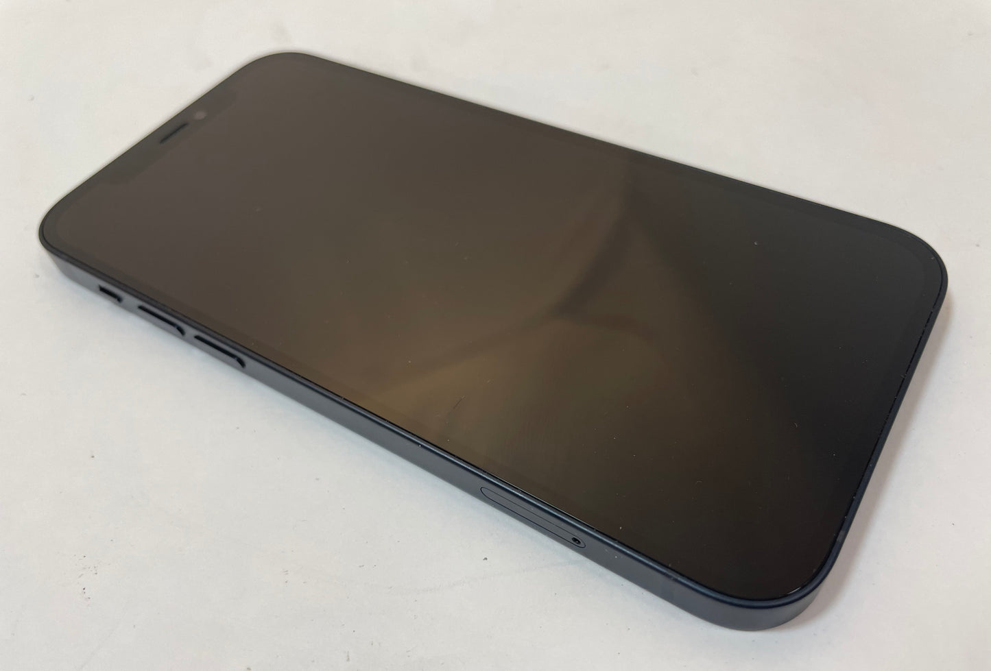 APPLE iPhone 12 A2172 64GB Unlocked Black iOS