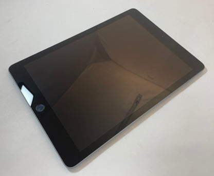 Apple iPad 6th Generation A1893 9.7" 32GB Wi-Fi Gray iOS -Very Good
