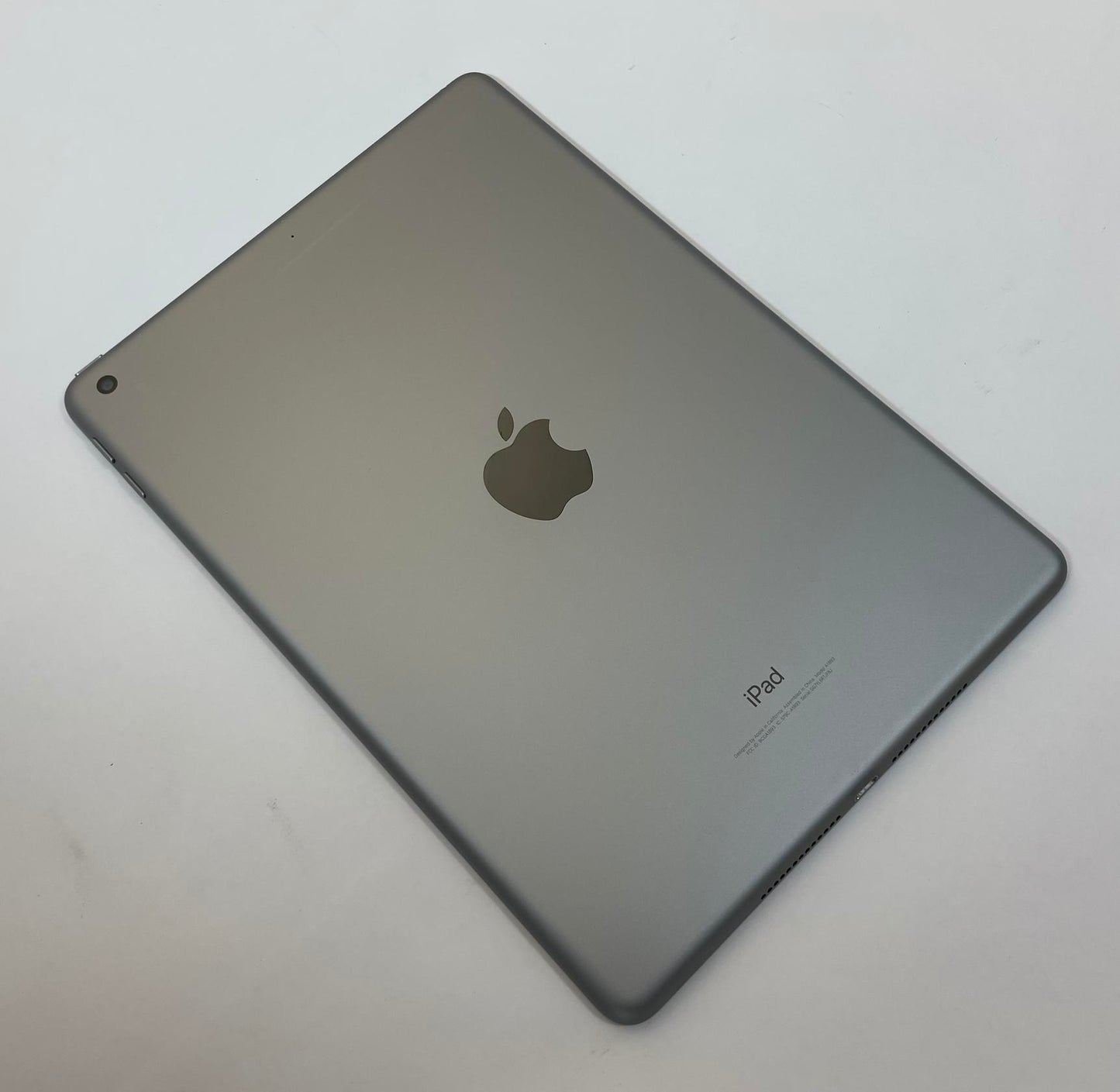 Apple iPad 6th Gen A1893 9.7" 32GB WiFi Only Gray iOS -Good