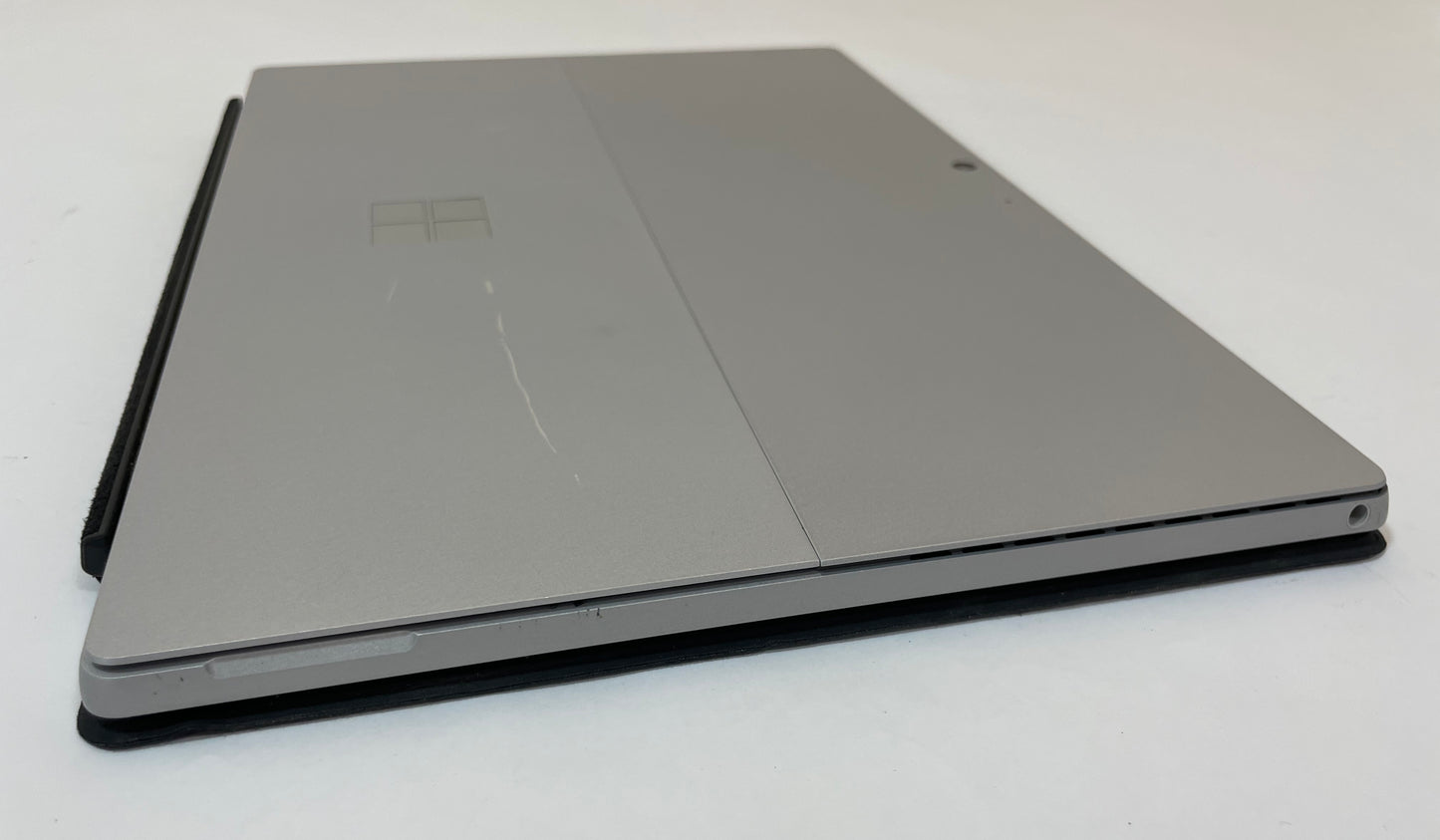 MICROSOFT SURFACE PRO 7 12.3" i5 1035G4 8GB 256GB W11P W/ Keyboard -SEE PHOTOS