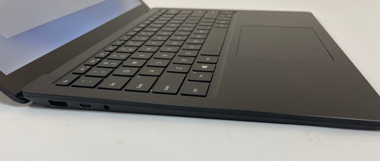 MICROSOFT Surface Laptop 4 13.5" Core i5 1135G7 16GB 512GB NVMe Black WIN11-Good