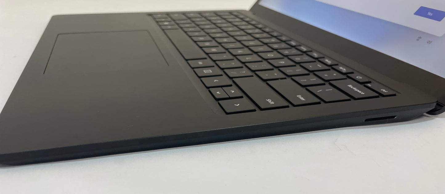 MICROSOFT Surface Laptop 4 13.5" Core i5 1135G7 16GB 512GB NVMe Black WIN11-Good