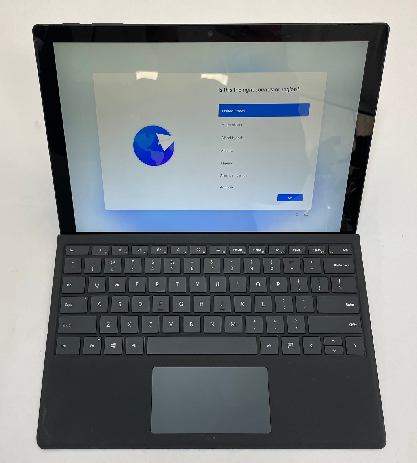 MICROSOFT SURFACE PRO 7 Plus i7 1165G7 16GB 256GB Black WIN11 W/ Keyboard -Good