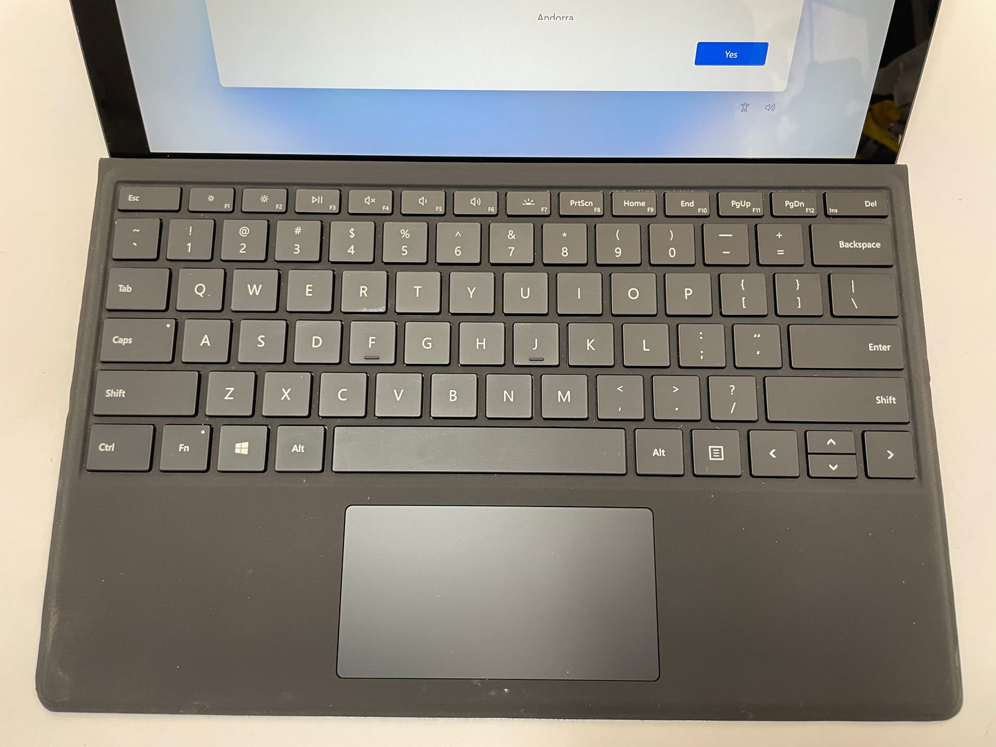 MICROSOFT SURFACE PRO 7 Plus i7 1165G7 16GB 256GB Black WIN11 W/ Keyboard -Good