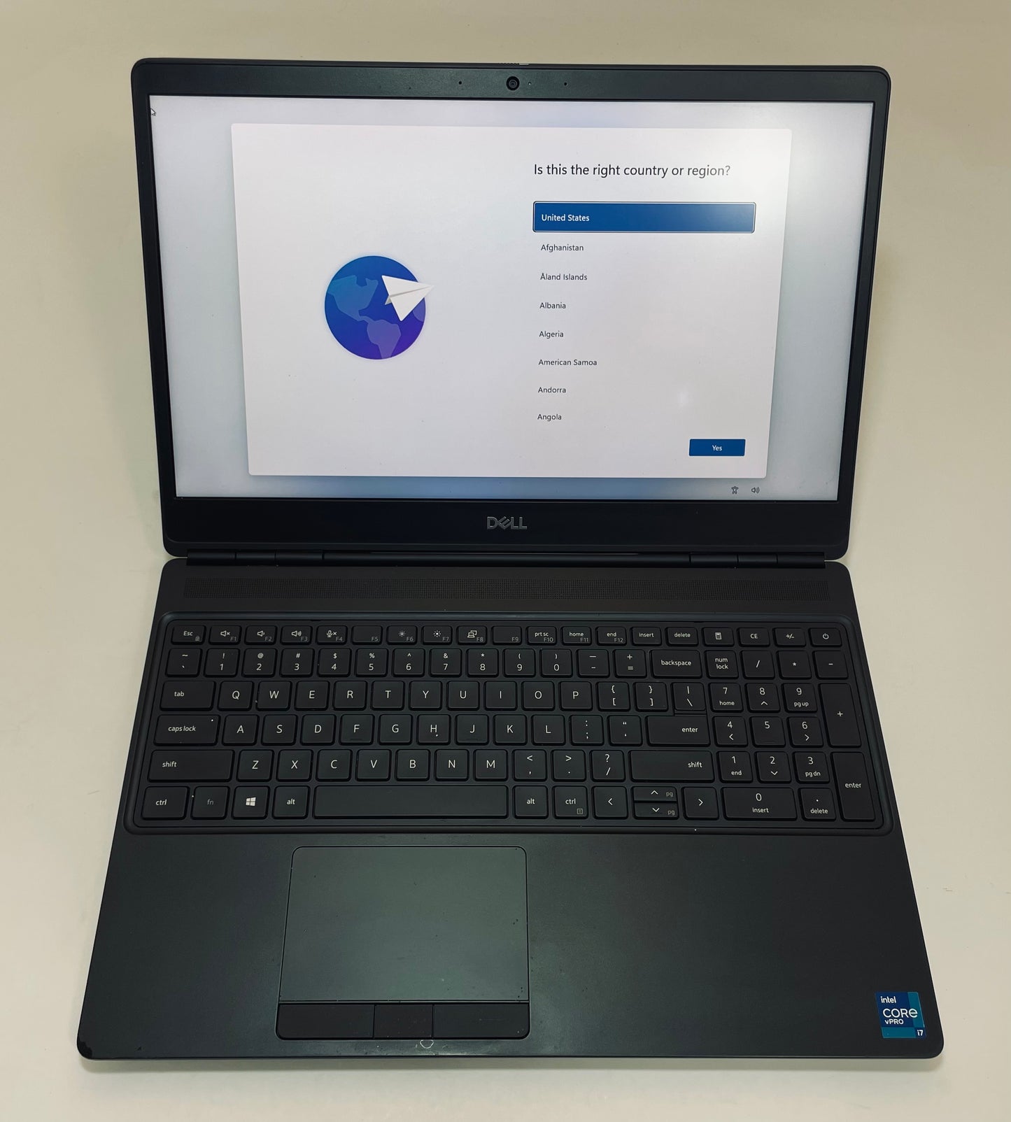 DELL PRECISION 7560 15" Laptop Core i7 11850H 32GB 512GB NVMe Windows 11 -READ