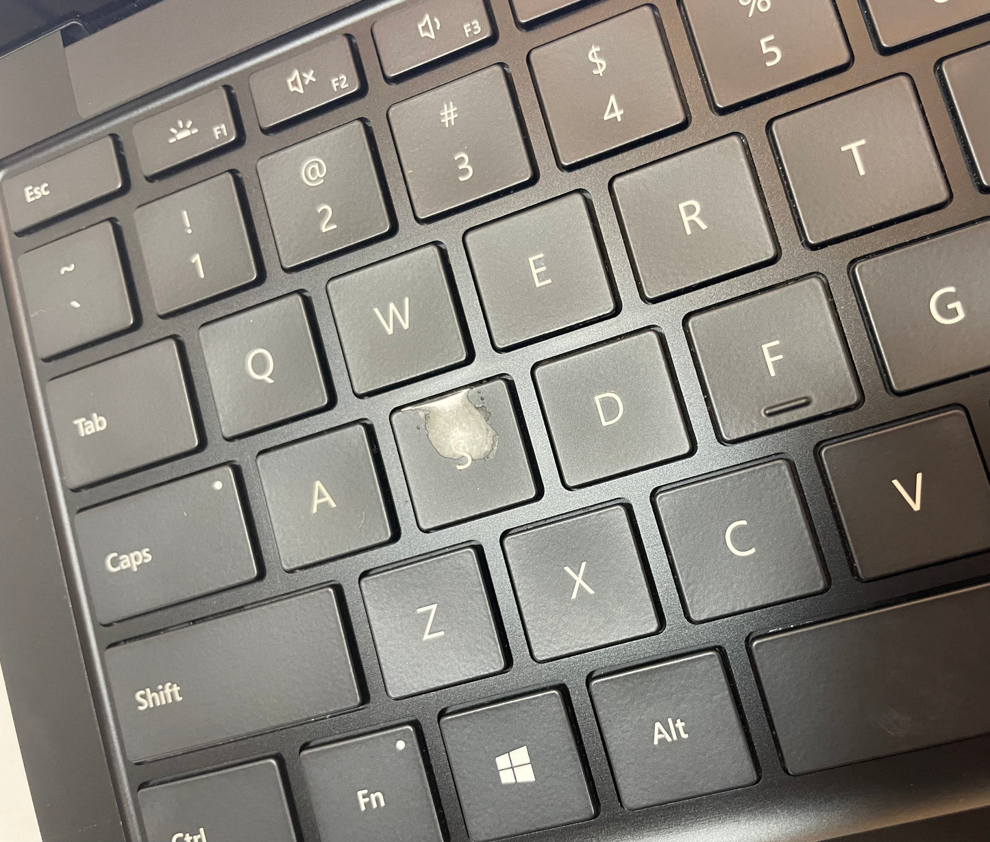 MICROSOFT SURFACE LAPTOP 4 13.5" Core i7 1185G7 16GB 256GB NVMe Black Windows 11