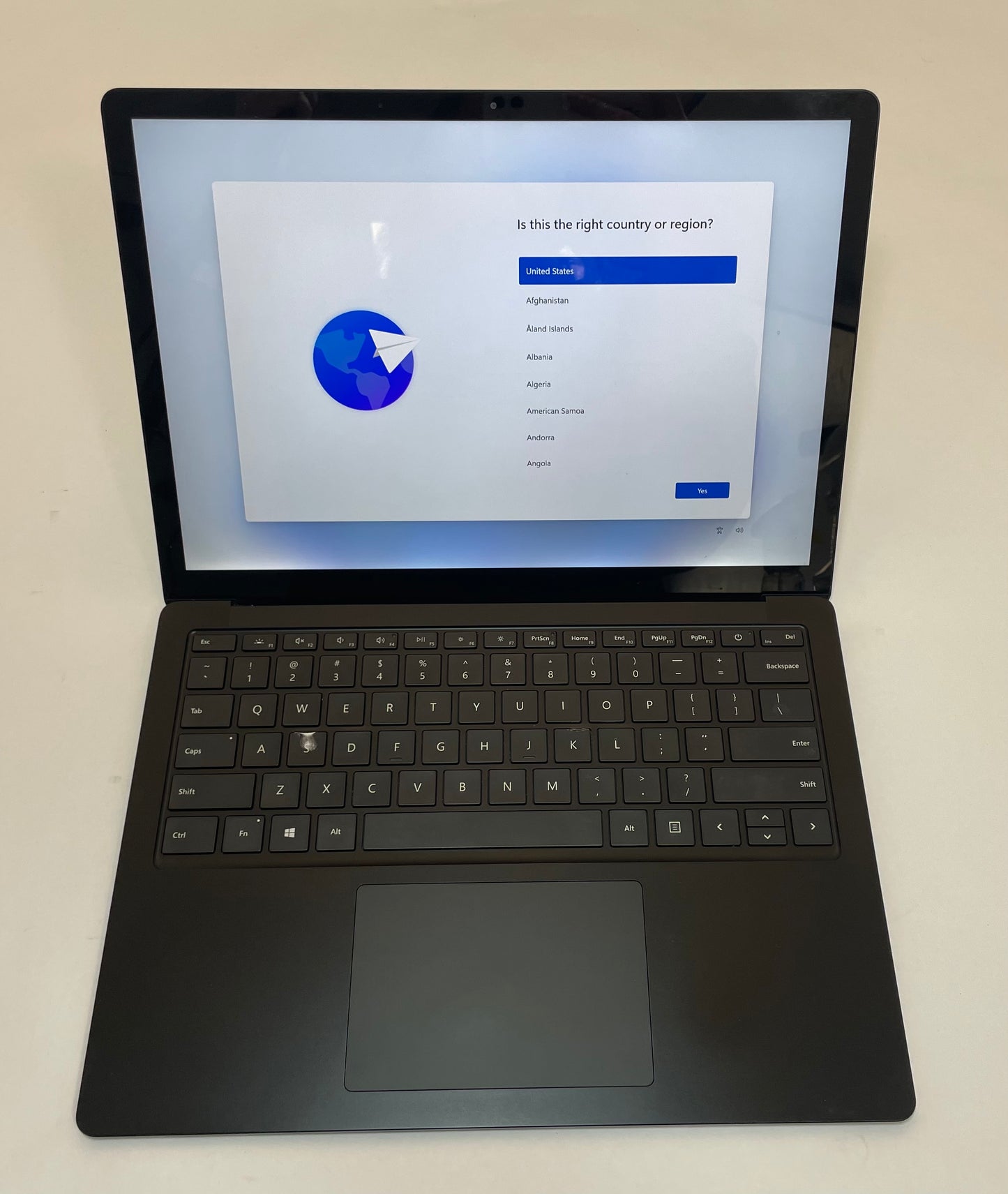 MICROSOFT SURFACE LAPTOP 4 13.5" Core i7 1185G7 16GB 256GB NVMe Black Windows 11