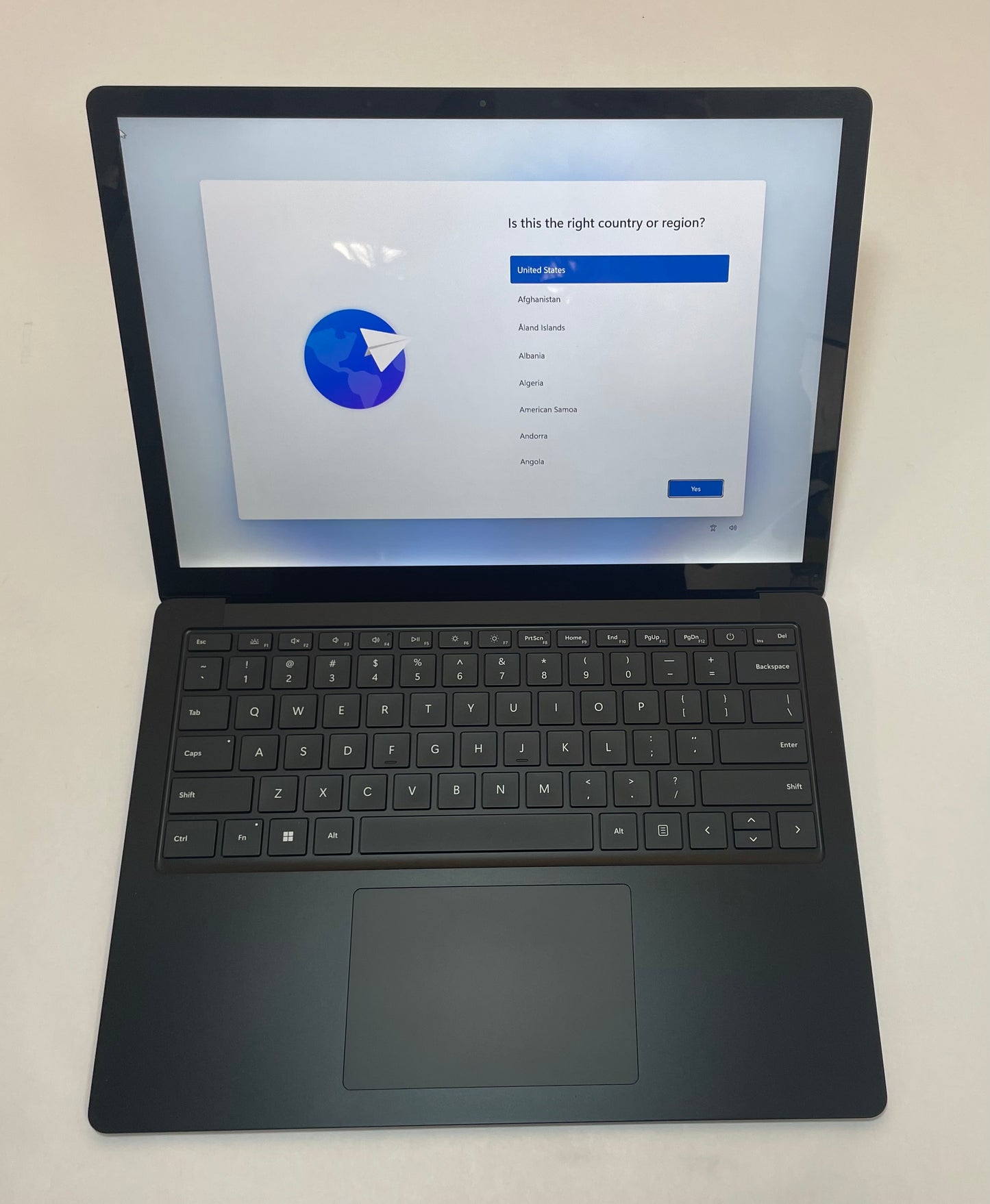MICROSOFT Surface Laptop 5 13.5" Core i7 1265U 16GB 255GB NVMe WIN11 -SEE PHOTOS