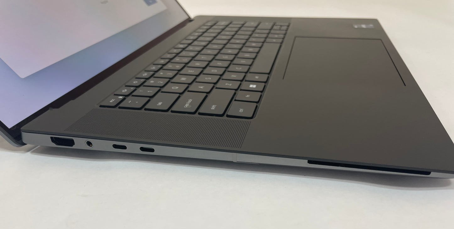 DELL PRECISION 5680 16" Touch Laptop Core i7-13800H 32GB 512GB NVMe Windows 11