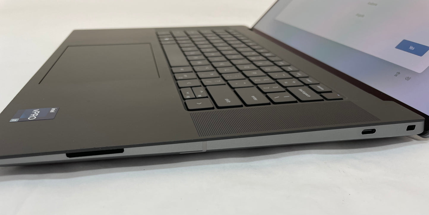 DELL PRECISION 5680 16" Touch Laptop Core i7-13800H 32GB 512GB NVMe WIN11 -Good