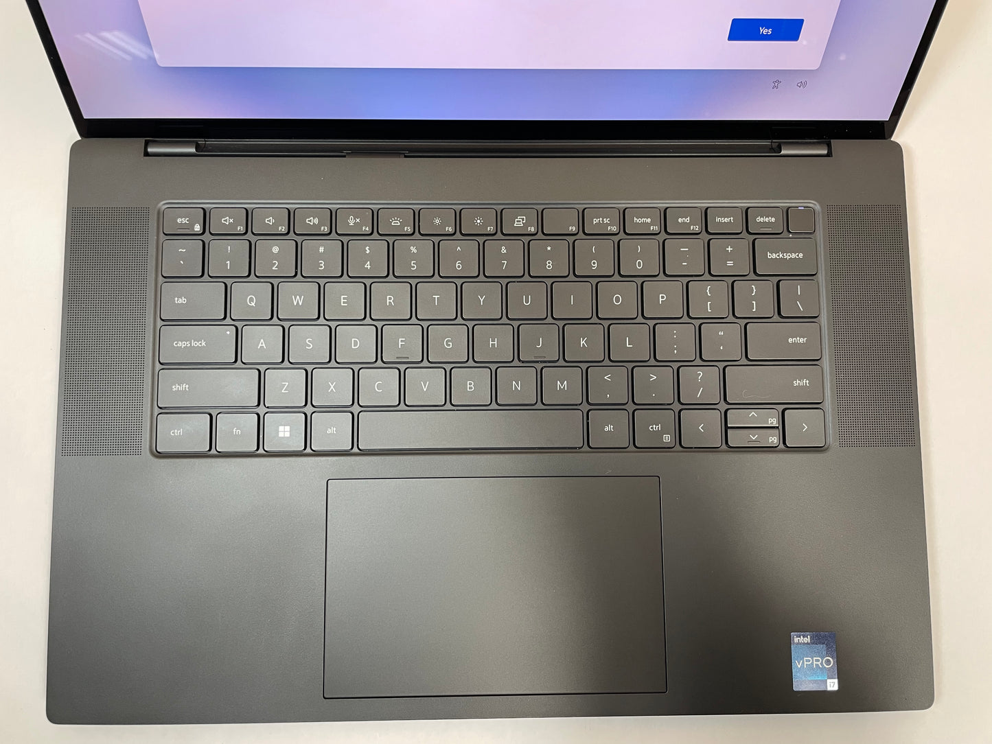 DELL PRECISION 5680 16" Touch Laptop Core i7-13800H 32GB 512GB WIN11 -Very Good