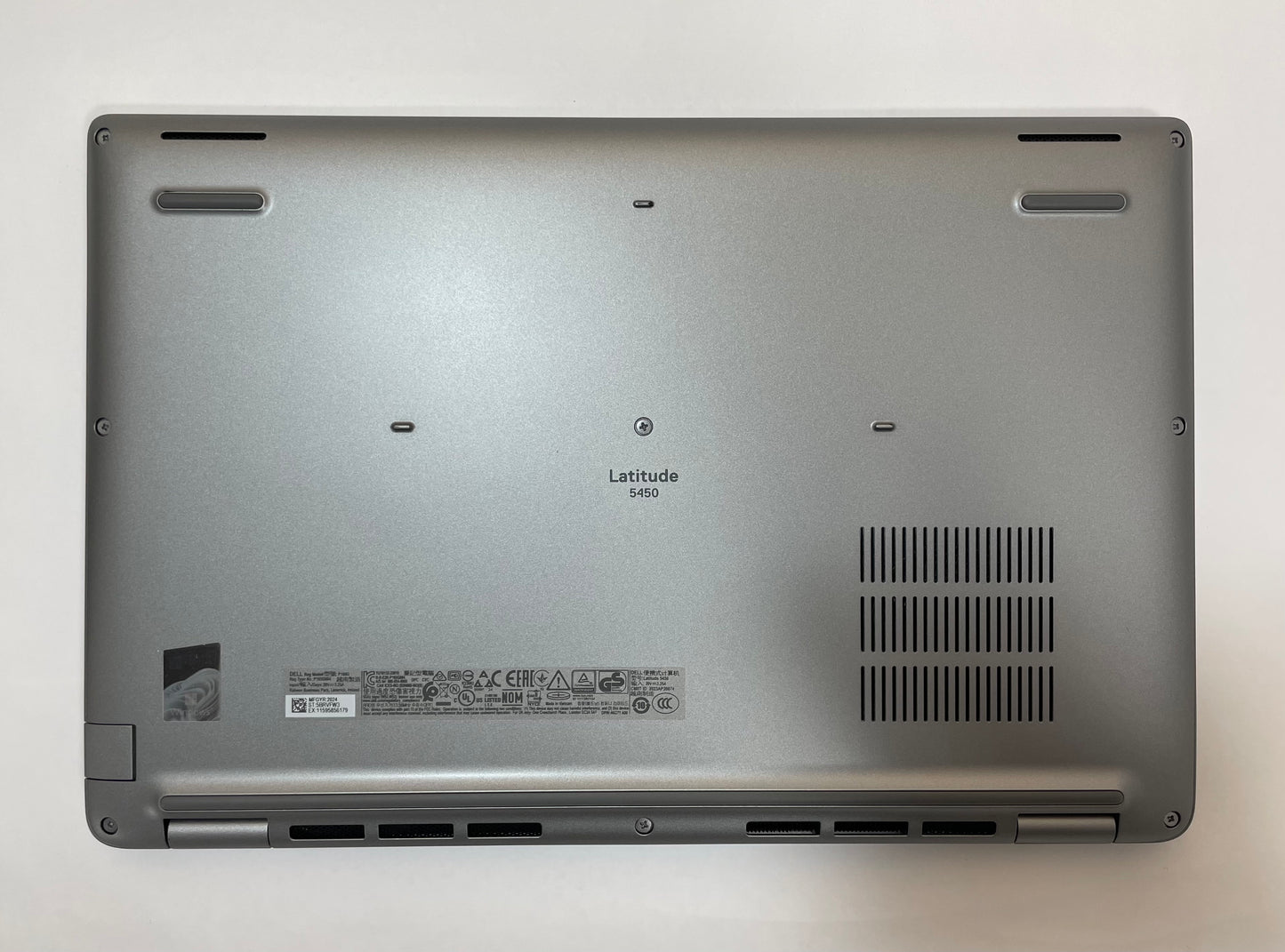 DELL LATITUDE 5450 14" Laptop Core Ultra 5 135U 32GB 256GB NVMe WIN11 -Very Good