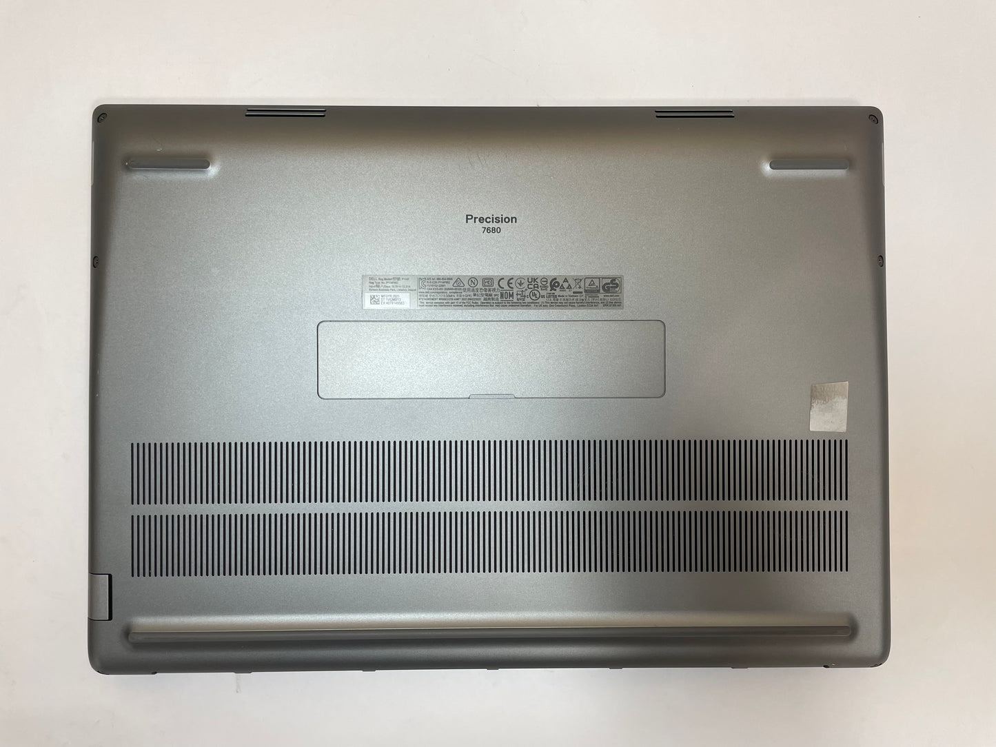 DELL PRECISION 7680 16" Touch Laptop Core i9-13950HX 64GB 1TB WIN11 -Very Good