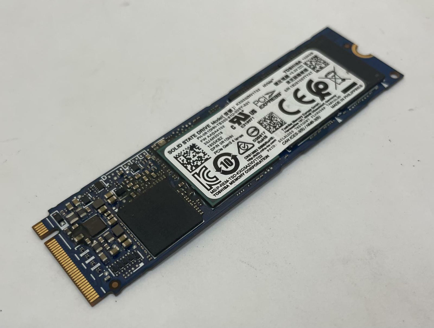 TOSHIBA KXG50ZNV1T02 1TB NVMe Internal Solid State Drive
