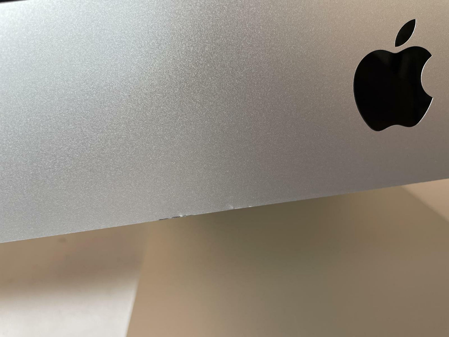 Apple iMac A1419 2017 27" Intel Core i5 7600K 16GB 512GB SSD Ventura -Good