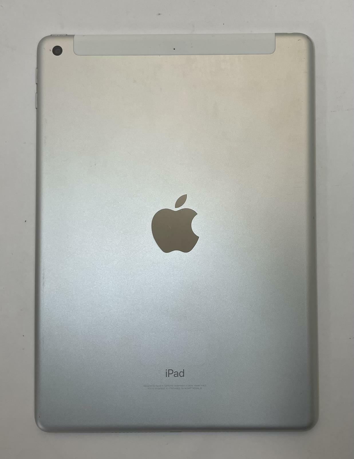 APPLE iPad 5th Gen A1823 9.7" 32GB Unlocked Silver/White iOS -Good