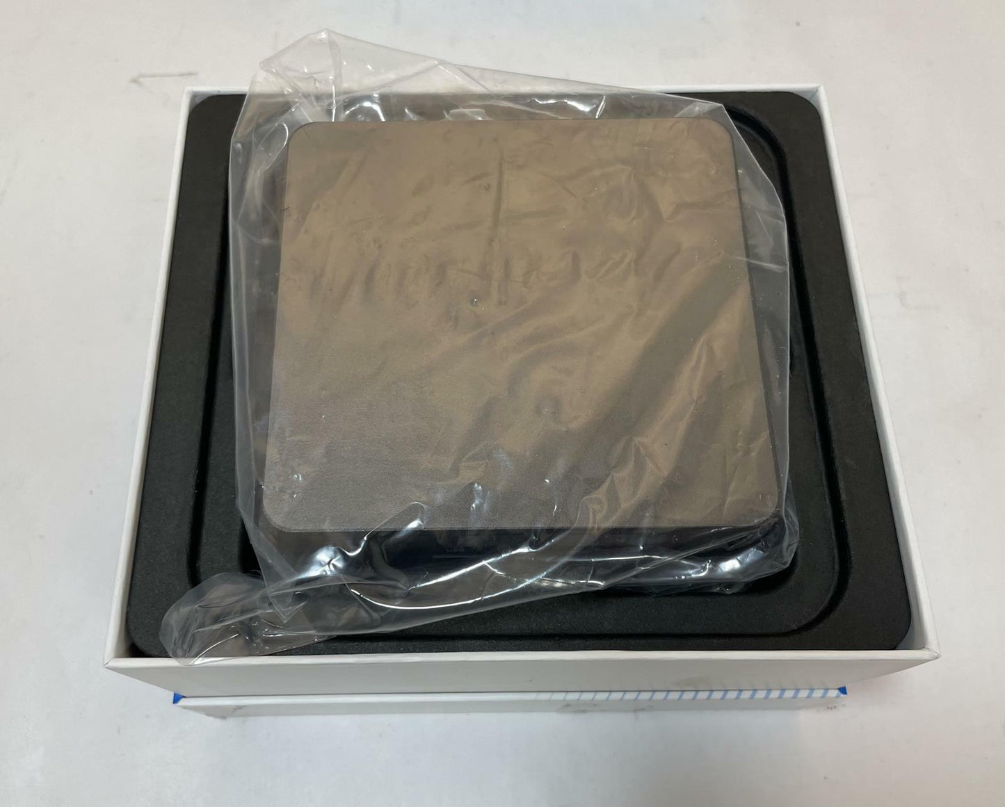 ASUS NUC 13 Pro NUC13L3H-B UCFF Core i5-1350P 16GB 512GB NVMe WIN11 -Excellent