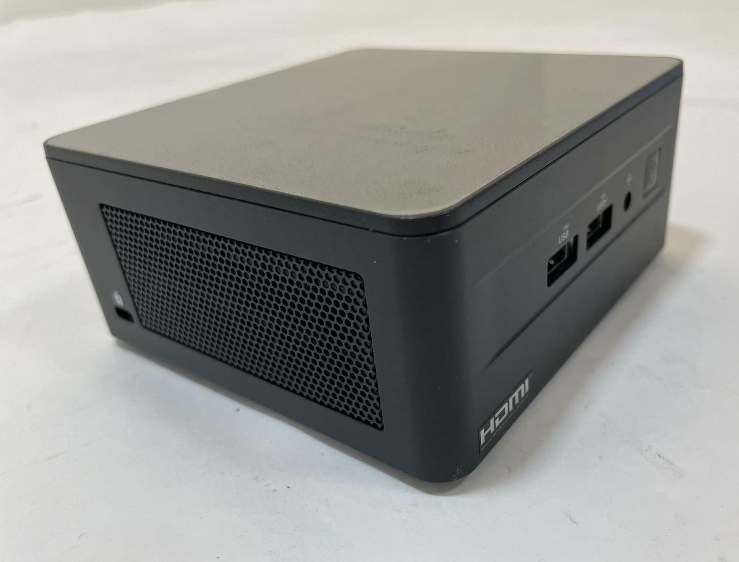 ASUS NUC 13 Pro NUC13L3H-B UCFF Core i5-1350P 16GB 512GB NVMe WIN11 -Excellent