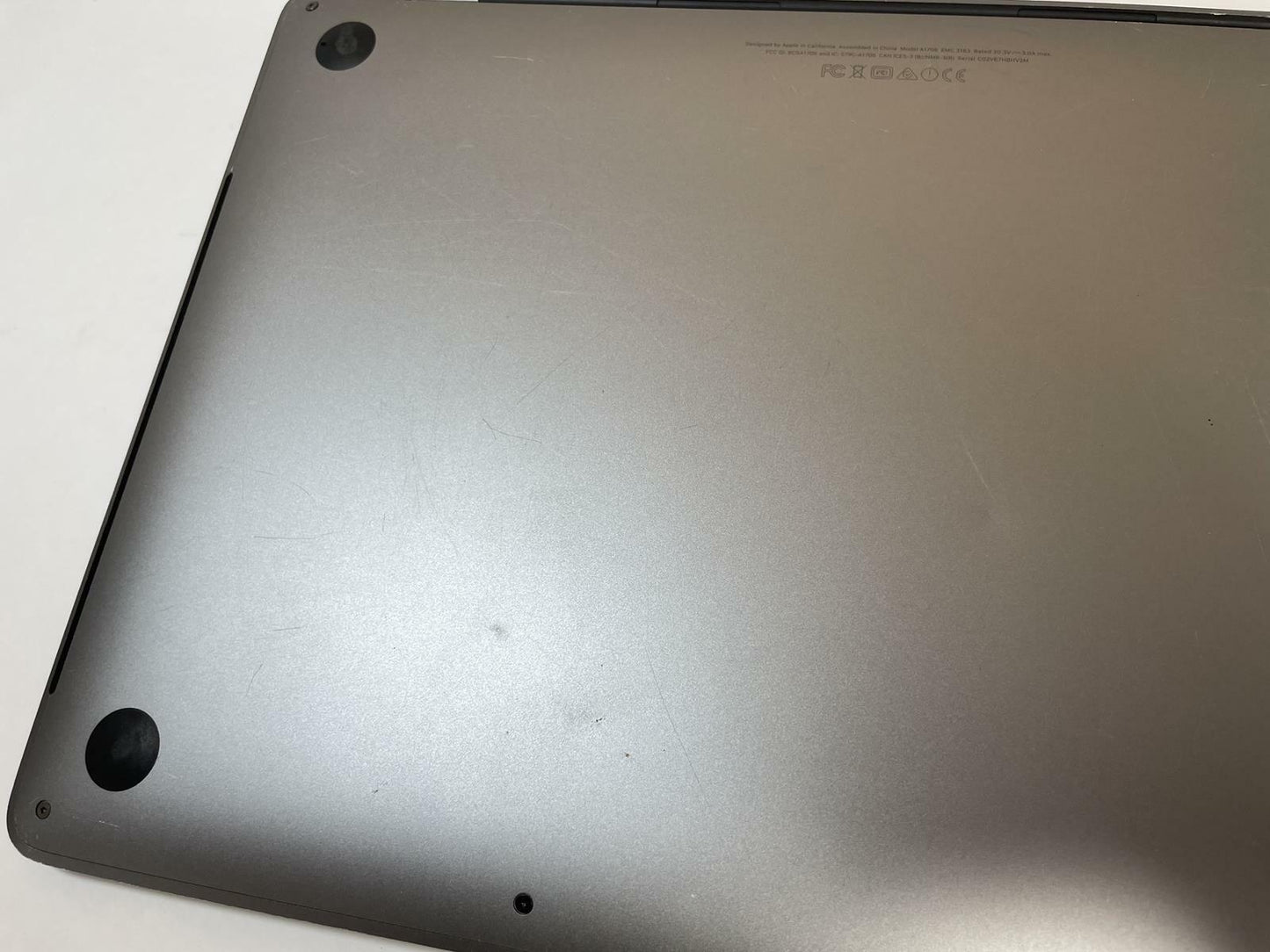 APPLE MacBook Pro A1706 2017 13" i5-7267U 16GB 512GB SSD Gray Ventura-SEE PHOTOS