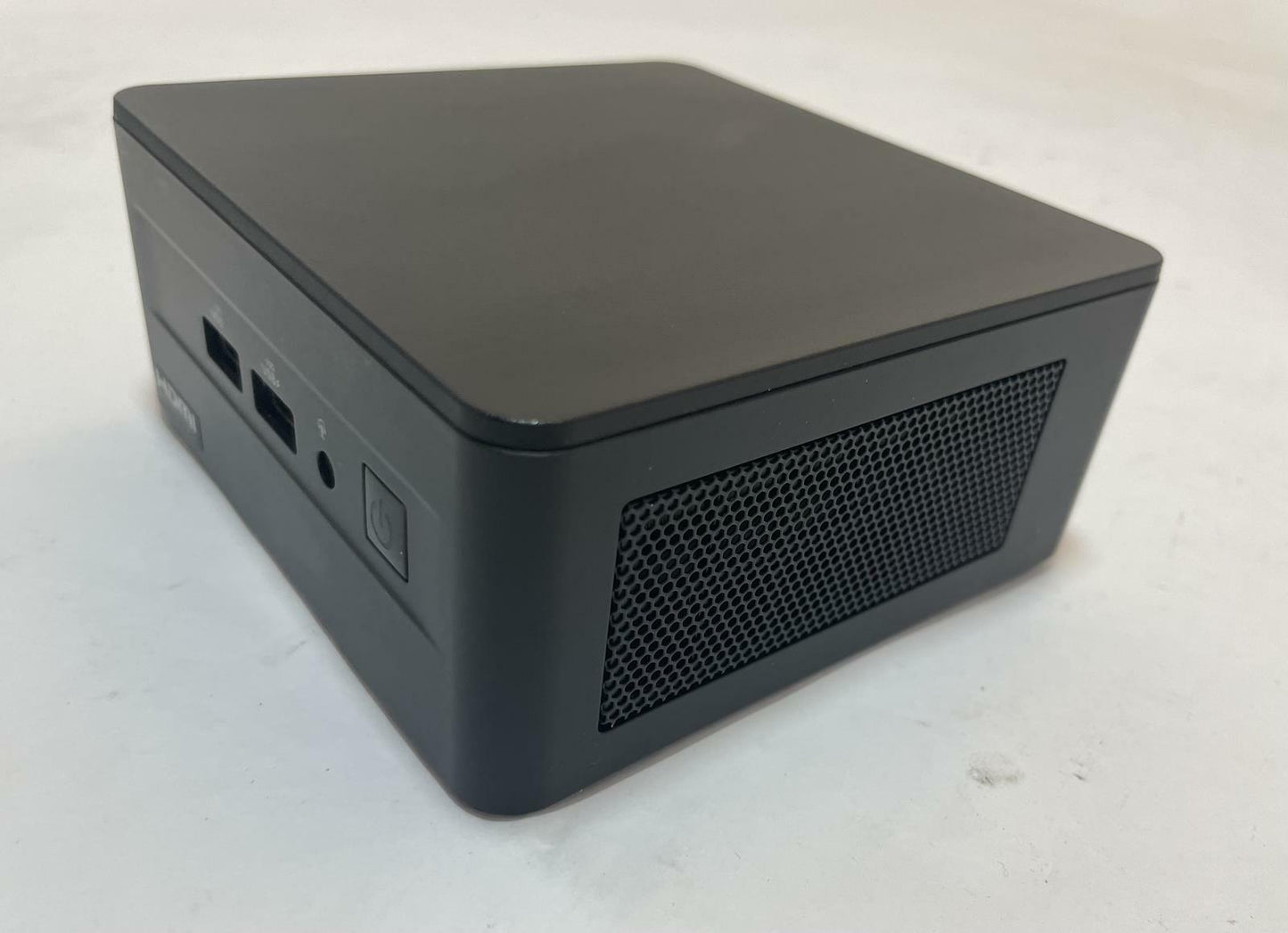ASUS NUC 13 Pro NUC13LCH UCFF Core i5-1350P 16GB 512GB Windows 11