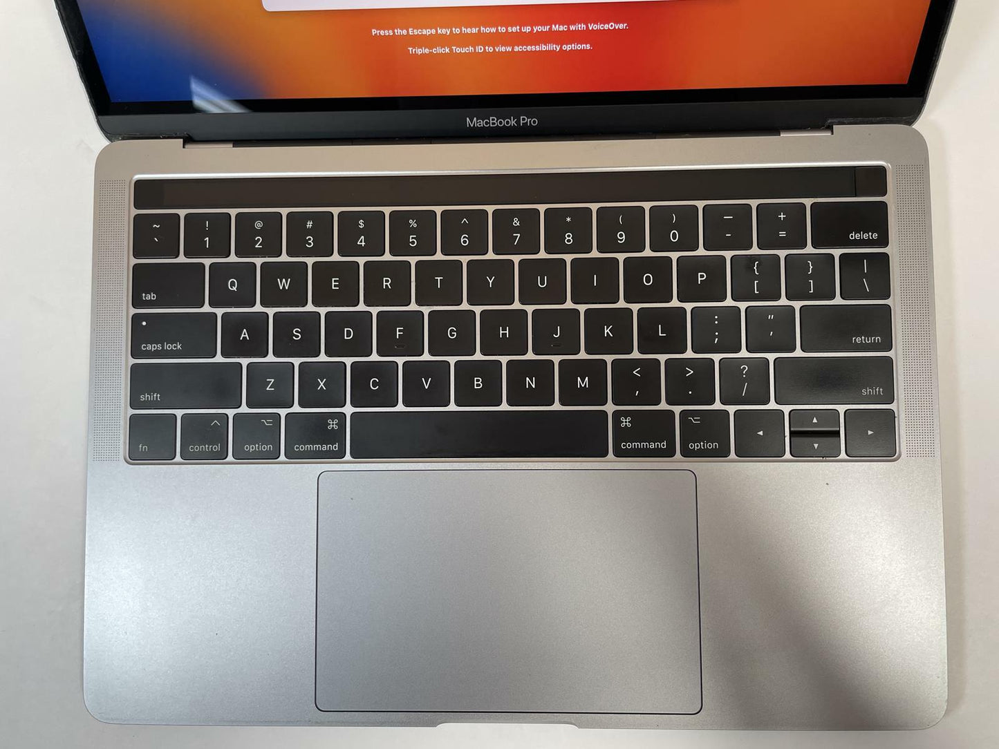 APPLE MacBook Pro A1706 2017 13" i5-7267U 16GB 512GB SSD Gray Ventura-SEE PHOTOS