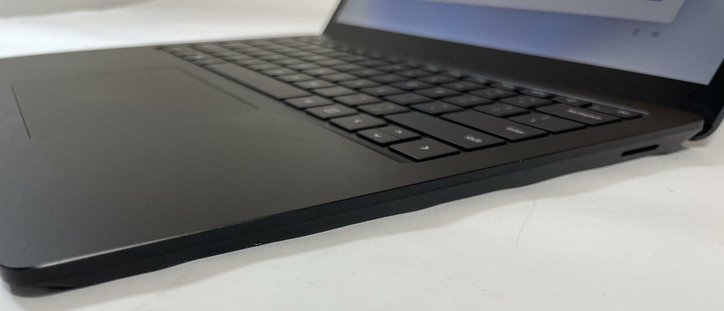 MICROSOFT SURFACE LAPTOP 4 13.5" Core i7 1185G7 16GB 512GB NVMe Black W11 -NO AC