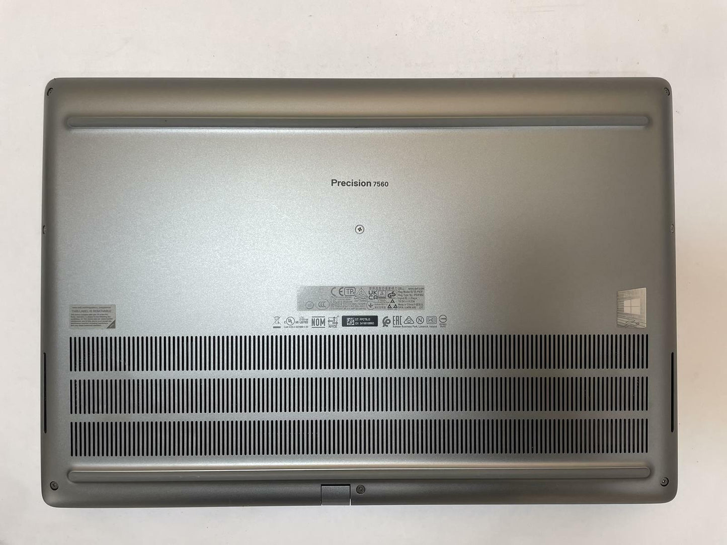 DELL PRECISION 7560 15" Touch Laptop Core i7 11850H 32GB 512GB NVMe WIN11 -READ