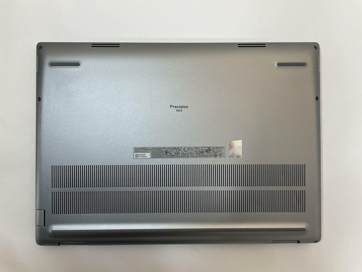 DELL PRECISION 7670 16" Laptop Core i5 12600HX 32GB 512GB NVMe Windows 11 -Good