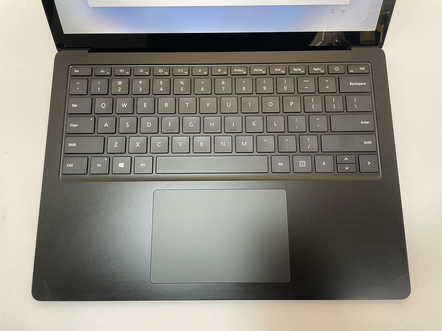 MICROSOFT SURFACE LAPTOP 4 13.5" Core i7 1185G7 16GB 256GB NVMe Black WIN11-Good