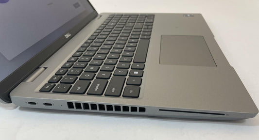 DELL PRECISION 3581 15" Touch Laptop i9-13900H 64GB 512GB NVMe WIN11P -Good